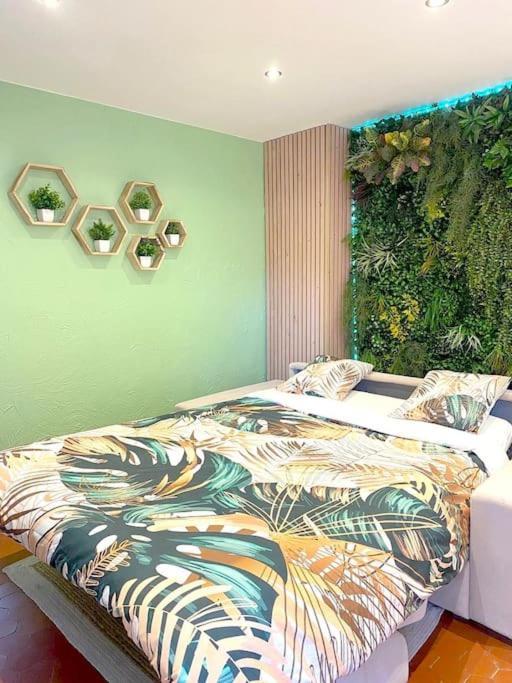 Monkey Forest Appartement Грасс Экстерьер фото